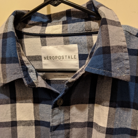 Plaid Aéropostale Shirt - Picture 3 of 4